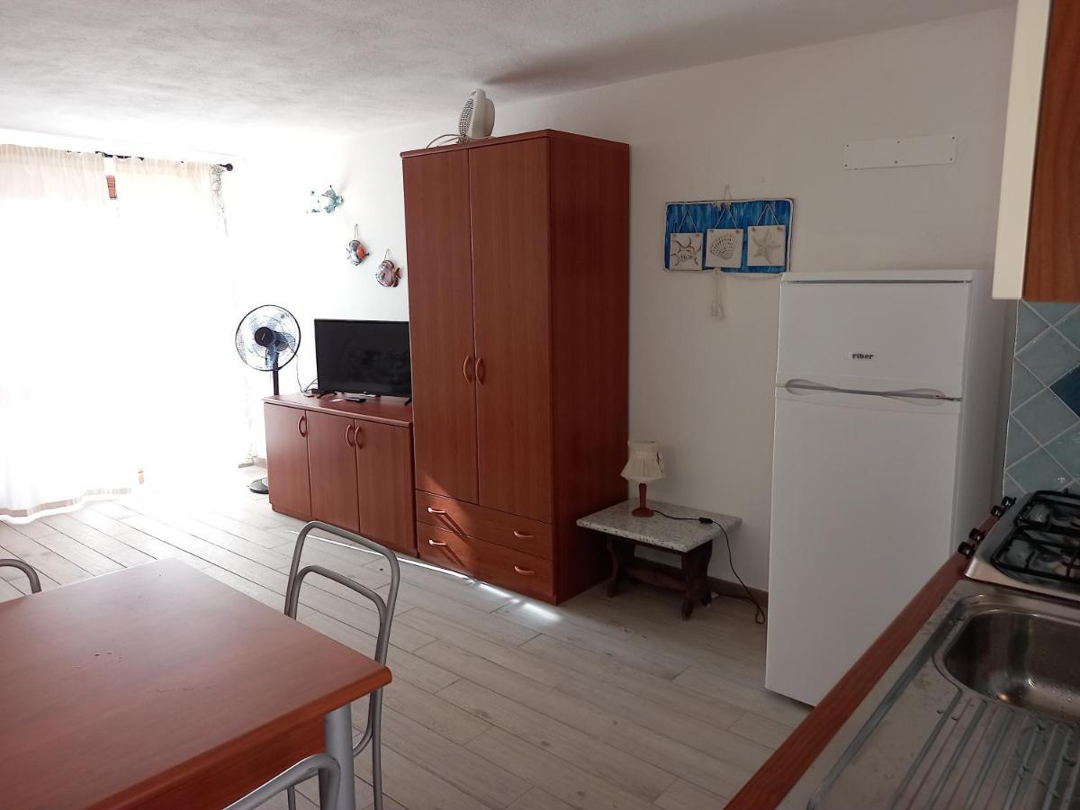Lucky Apartment Golfo Aranci Ngoại thất bức ảnh